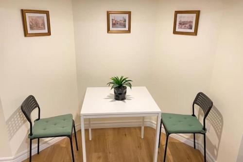 Ảnh trong thư viện ảnh của Anna's Bed & Breakfast ở Niagara Falls