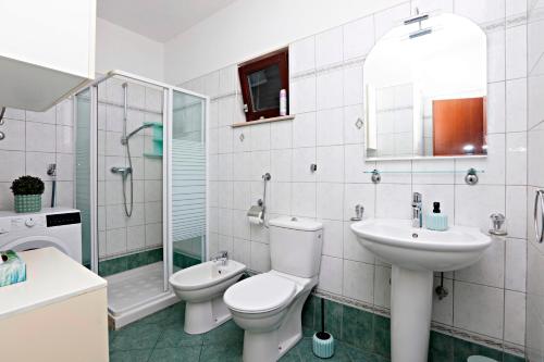 Apartments with parking space Jadrija, Sibenik - 23947
