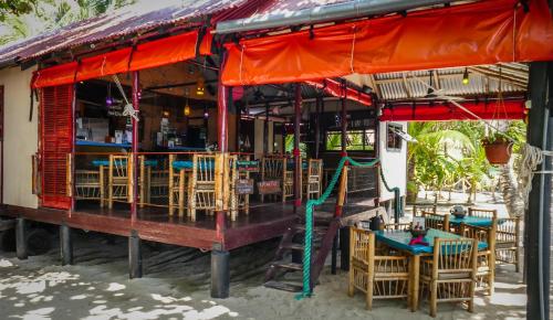 Restoran atau tempat lain untuk makan di Little Corn Island Beach and Bungalow