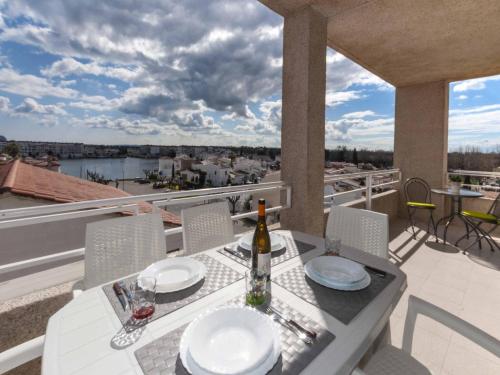 Apartment in Empuriabrava near Skydive Center