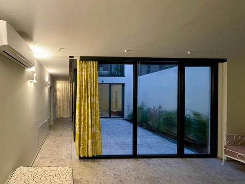 Glass & Charme - Central Suite photo 31