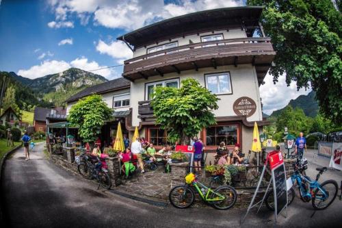Gallery image of Gasthof Kaiserin Elisabeth in Steyrling