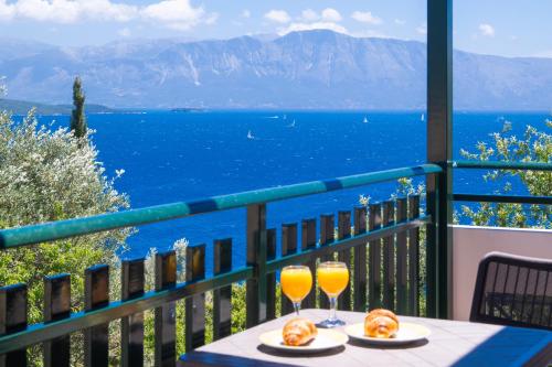 MnV Sea Suite in Nikiana Lefkas