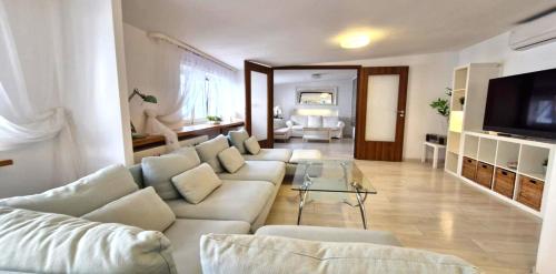 IMPERIaL 110 m2, 4 rooms, Old Town, 300m Wawel, Breakfest