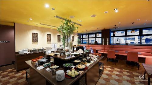 Φαγητό σε αυτό το ξενοδοχείο ή κάπου εκεί κοντά