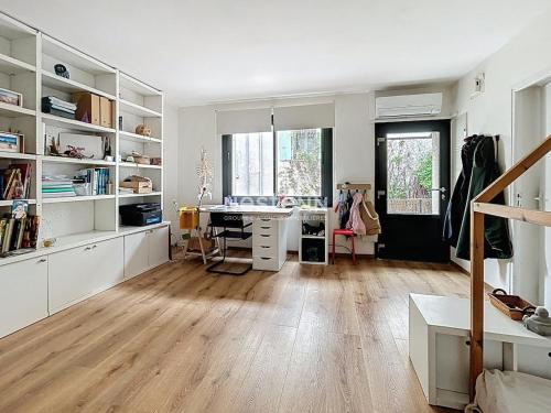 a large white room with a desk in it at 3721-Duplex dans les Albères in Laroque-des-Albères