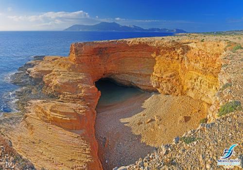 Gallery image of Myrto Hotel in Koufonisia