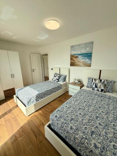 New villa with pool, sea view, Poreč photo 2
