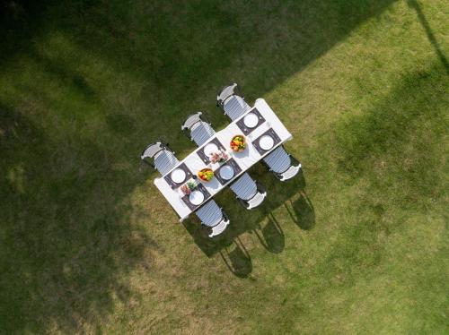 an overhead view of a table with people sitting on at Mello Hotel in Shenzhen