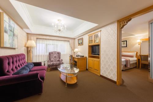 TV a/nebo společenská místnost v ubytování Cosmos Hotel Taipei