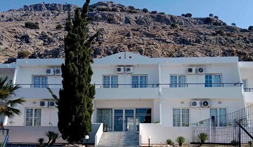 Γενική θέα στο βουνό ή θέα στο βουνό από  αυτό το ξενοδοχείο διαμερισμάτων
