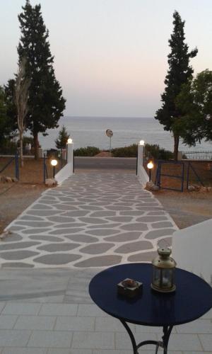 Pefkos Crystal Bay SELF-CATERED Studios and Apartments