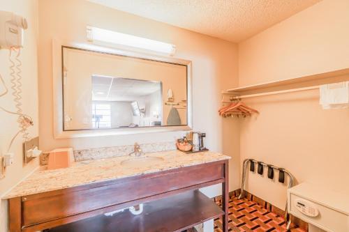Φωτογραφία από το άλμπουμ του Lone Star Inn by OYO Vernon Texas Hwy 287 σε Vernon