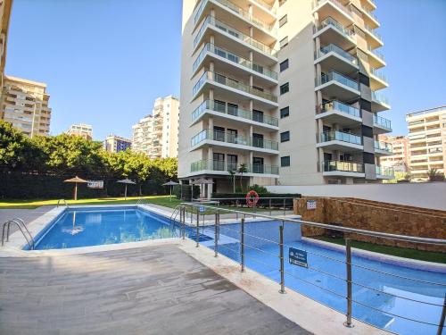 CALA ALTA modern apartment photo 17