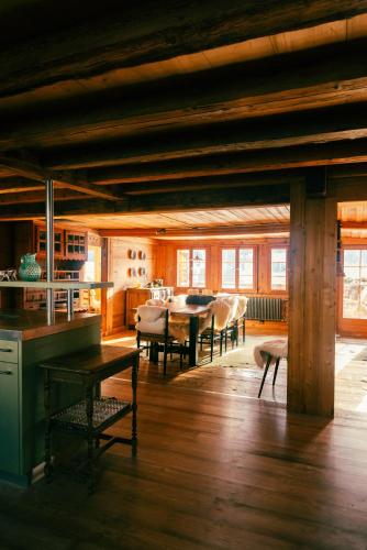 Imagen de la galería de Le Chalet Lion Rouge, en Rougemont