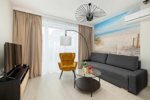 Stylowy Apartament w Niechorzu Blisko Morza z Klimatyzacją i Parkingiem by Noclegi Renters