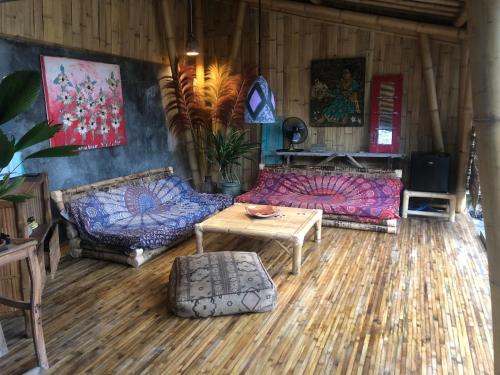 Greengo Private POOL VILLAにあるシーティングエリア