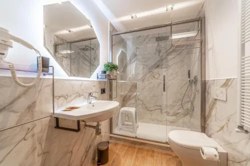 Luxury Vatican Rooms - next to the Vatican Museum photo 9