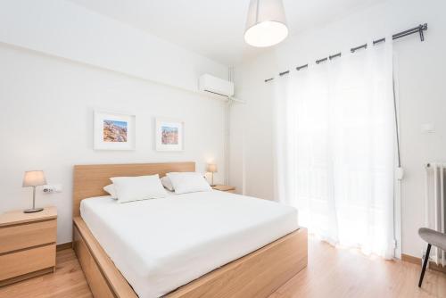 Spacious apt with 2 beds and 2 baths in Pagrati