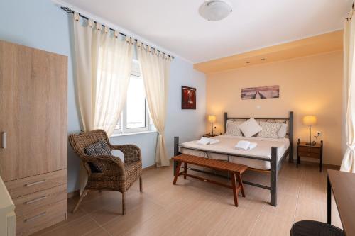 Rhodes Garden Retreat