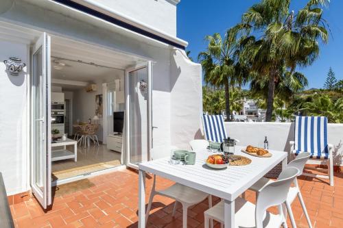 Las Palmas 2a Oasis Properties