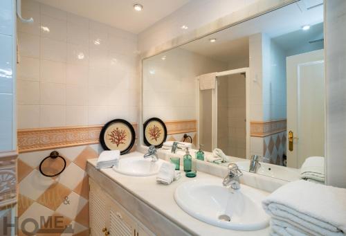Holidays & Home Hacienda Playa Elviria 300 m Beach, garden ,MARBELLA