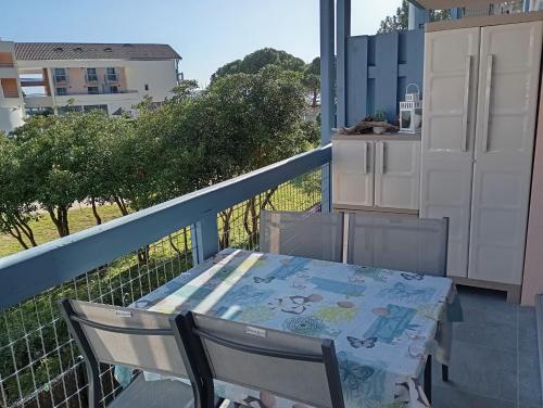 Photo de la galerie de l'établissement A tribord, T2 Hourtin Port, à Hourtin