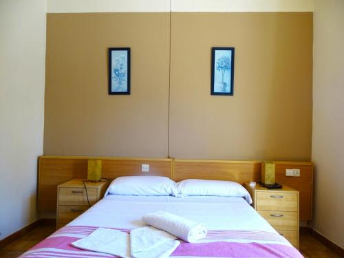 Gallery image of Hostal Lleida in Segur de Calafell