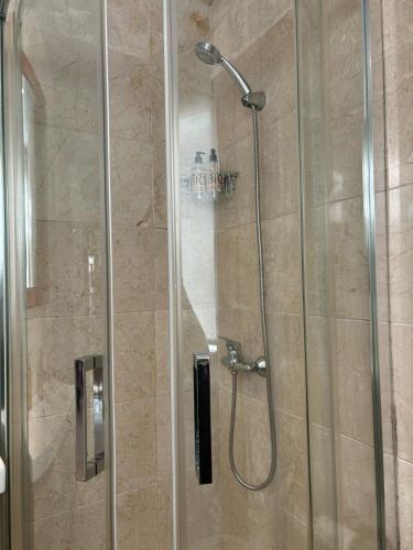Ένα μπάνιο στο Luxury Suite Silleria