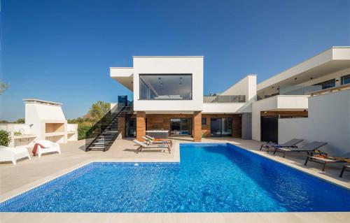 Villa Old Olive III by AwayToCroatia