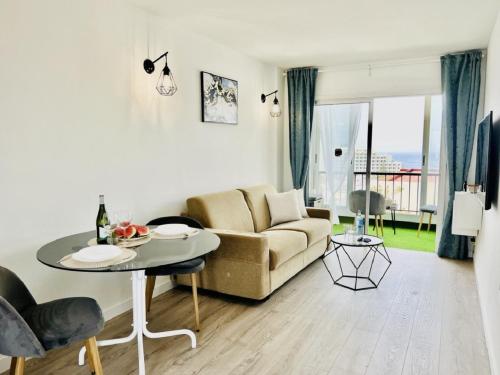 Las Americas Apartment with Ocean View