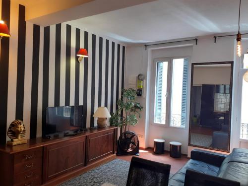 Appartement T3 Centre Bordeaux avec parking