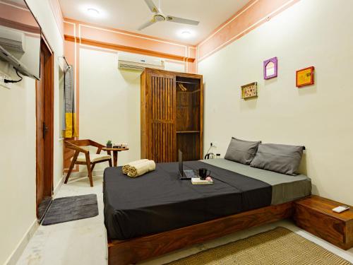 Postel nebo postele na pokoji v ubytování The Hosteller Jaipur, Hathroi