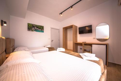 Gallery image of Hotel Perla Ksamil in Ksamil