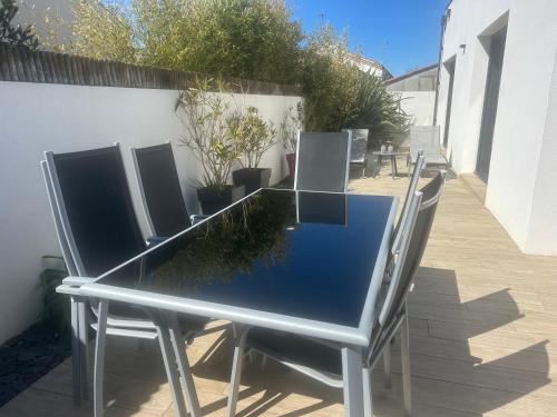 Φωτογραφία από το άλμπουμ του Cosy room σε Les Sables-dʼOlonne