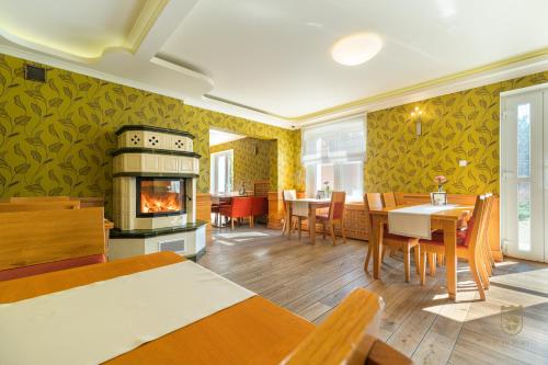 Posedenie v ubytovaní Hotel Pory Roku