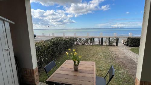 Le Jean Bart front de mer