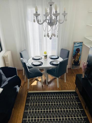 Charmant Perret centre-ville 2 chambres idéales