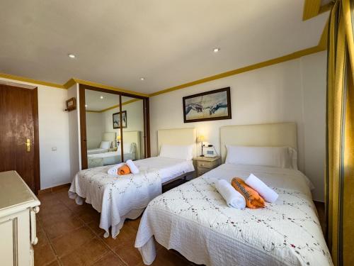 Mediterraneo 801. Super One-Bedroom Apartment with Great Sea Views.