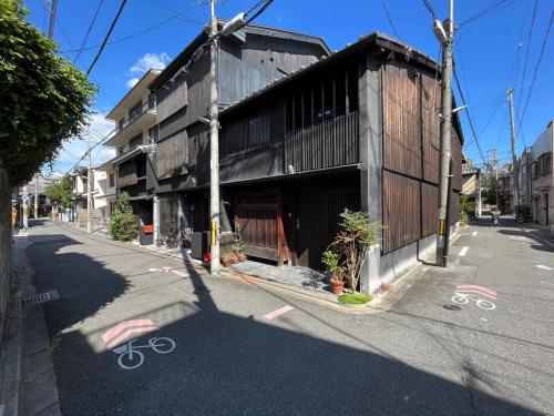 Ochaya Hasu, une maison de thé qui n'a jamais servi de thé