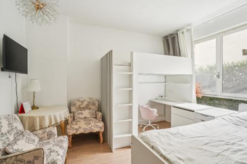 Place Victor Hugo - Mesnil 1bdr by B'Your Home