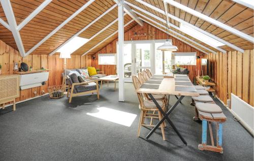 Χώρος καθιστικού στο 3 Bedroom Amazing Home In Toftlund