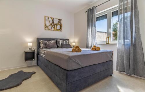 2 Bedroom Gorgeous Apartment In Pula