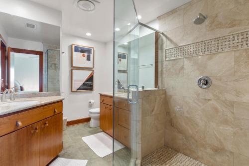 Koupelna v ubytování 4465 Windswept Villa by Akers Ellis Rentals