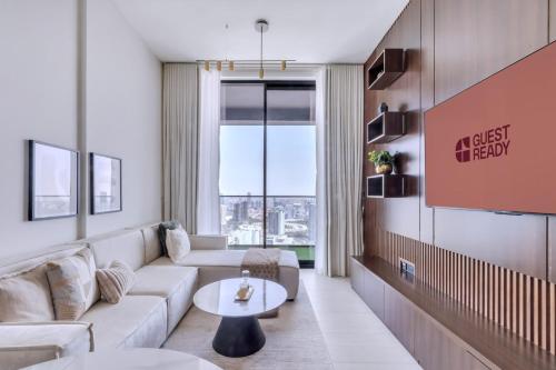 GuestReady Essential - City Views in JVC