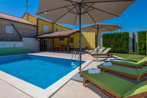 Villa Dajana, a cozy pet friendly Villa minutes from the beach