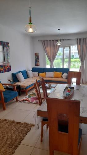 Elegant 2 room chalet with garden