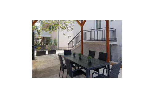 Nice Apartment In Sibenik With Wifi