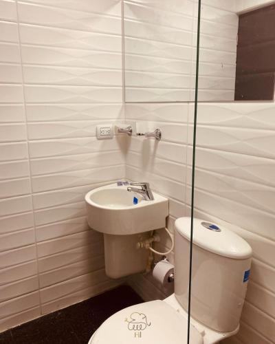 Koupelna v ubytování Hotel Fil