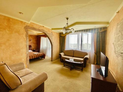 Posezení v ubytování Intourist-Zakarpattia Hotel